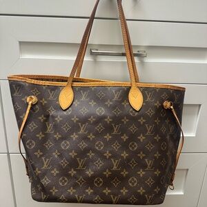 Louis Vuitton Monogram Tote Bag - Brown
